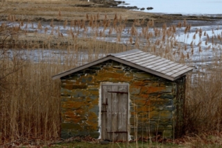 Stone Hut. Photo by Jonathan Huggon. Stone Hut. Photo by Jonathan Huggon.